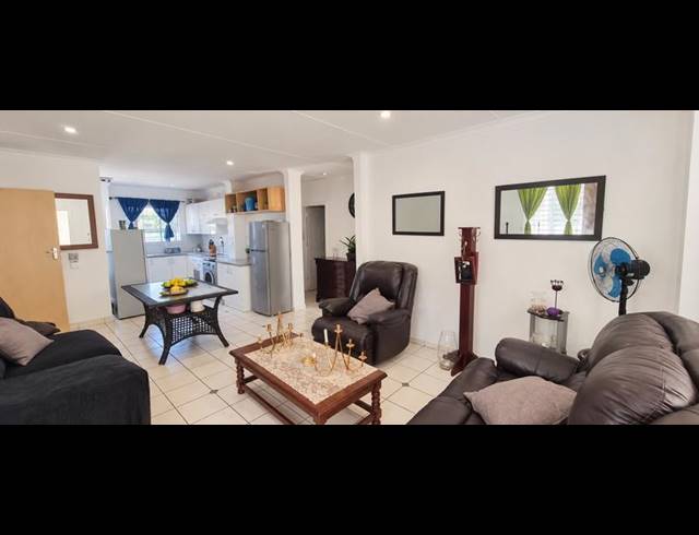 2 BEDROOM TOWNHOUSE FOR SALE IN WIERDA PARK